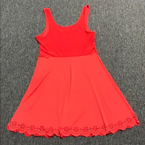 Sleeveless Sundress Red Size M - Picture 8 of 10